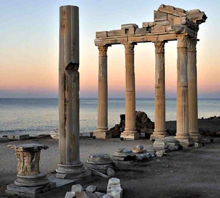 ΚΑΛΛΟΣ ΕΛΛΗΝΩΝ ΘΕΩΝ.