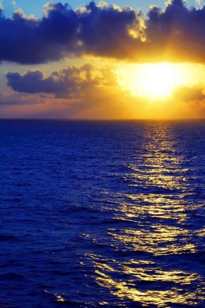 ΦΩΣ....ΗΛΙΟΣ......ΘΑΛΑΣΣΑ....!!!!! Η ΑΠΟΛΥΤΗ ΘΕΡΑΠΕΙΑ.....!!!!!