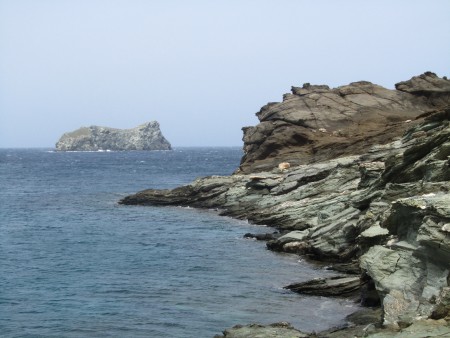 ΤΗΝΟΣ. ΚΟΛΥΜΠΥΘΡΕΣ.