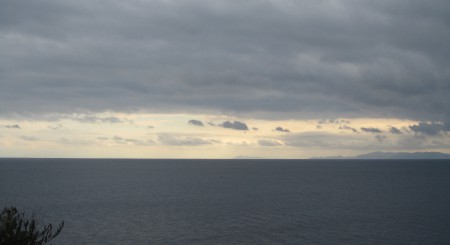 ΣΧΙΝΙΑΣ - ΗΛΙΟΒΑΣΙΛΕΜΑ ΣΤΟ ΑΙΓΑΙΟ.